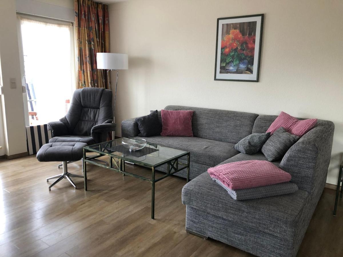 Ferienwohnung "Kranich" Im Ferien-Resort Ruegen Sagard Buitenkant foto